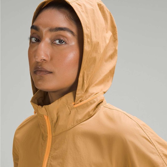 LULULEMON - Evergreen Cropped Anorak (Mango Dream) - Picture 11 of 13